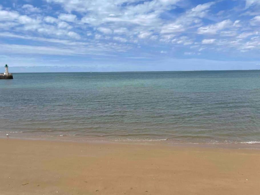 Maison De Vacances La Flotte 00491Ui 外观 照片